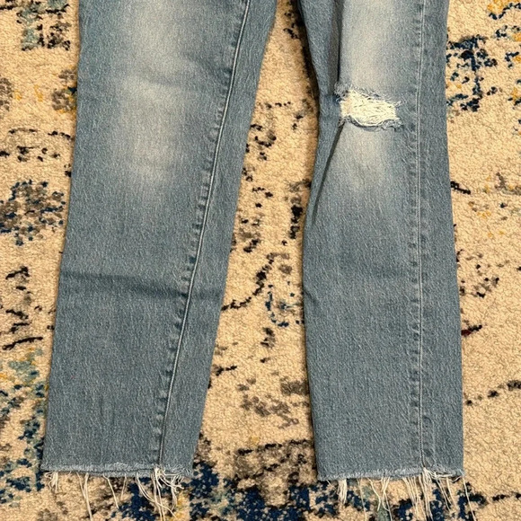 Madewell Curvy Perfect Vintage Jean: Coney Wash - Destroyed Edition - Picture 7 of 13